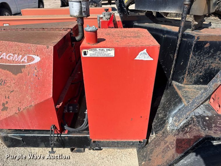 image for item EW4302 2006 Cimline 110 Magma melter applicator
