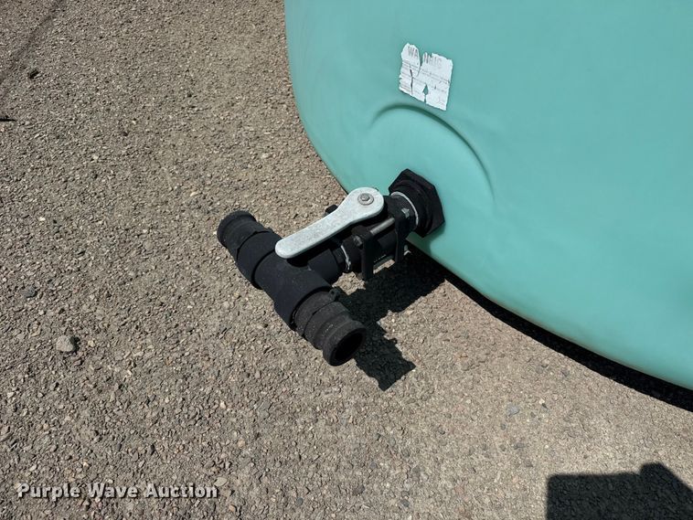 image for item EW4305 Poly tank
