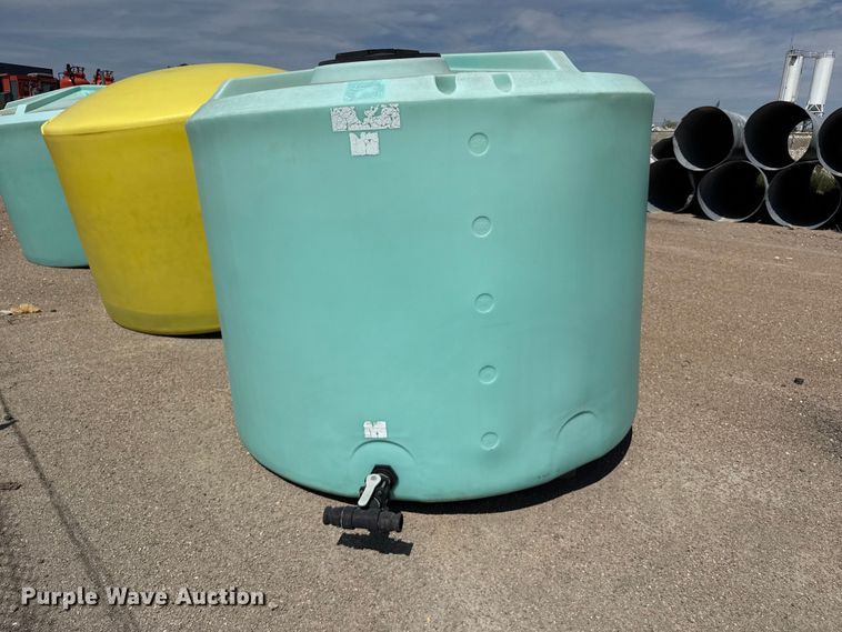 image for item EW4305 Poly tank