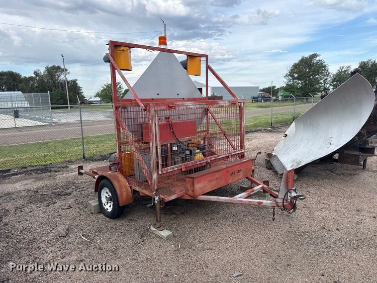 image for item EW4308 Traffic signal trailer