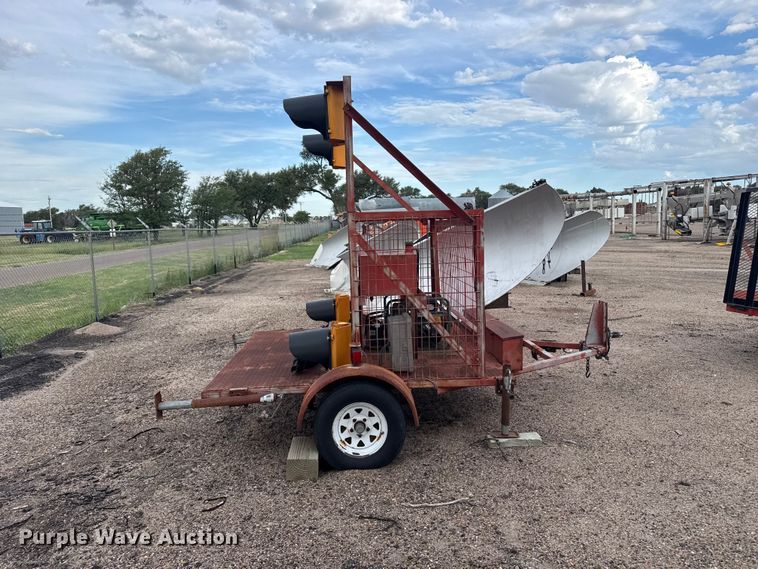image for item EW4308 Traffic signal trailer