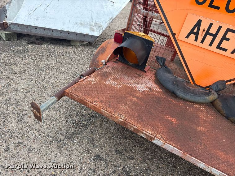 image for item EW4308 Traffic signal trailer