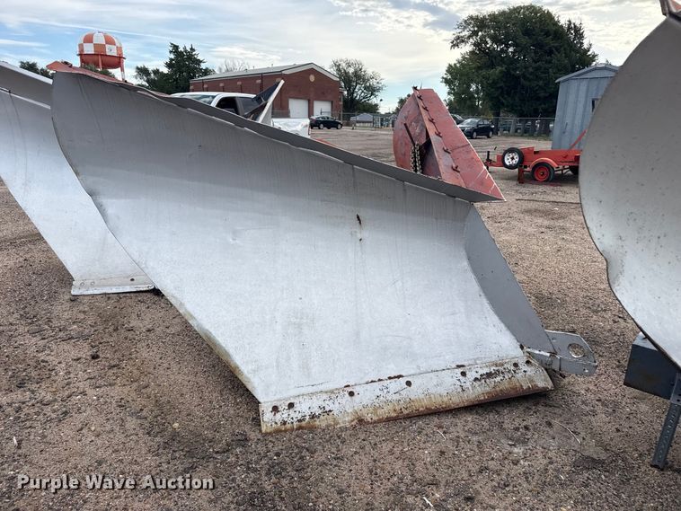 image for item EW4309 Balderson V-plow