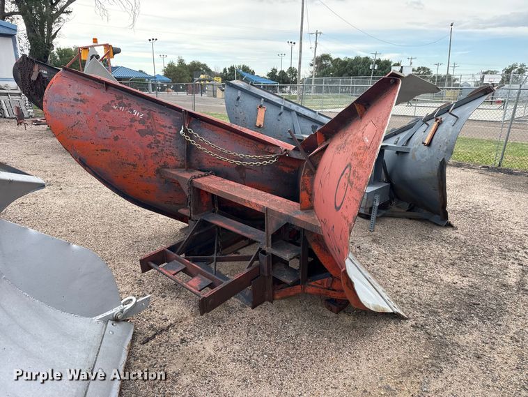 image for item EW4309 Balderson V-plow