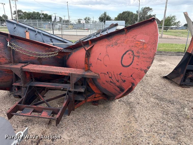 image for item EW4309 Balderson V-plow