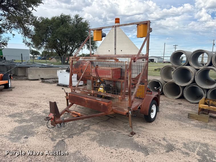 image for item EW4313 Traffic signal trailer