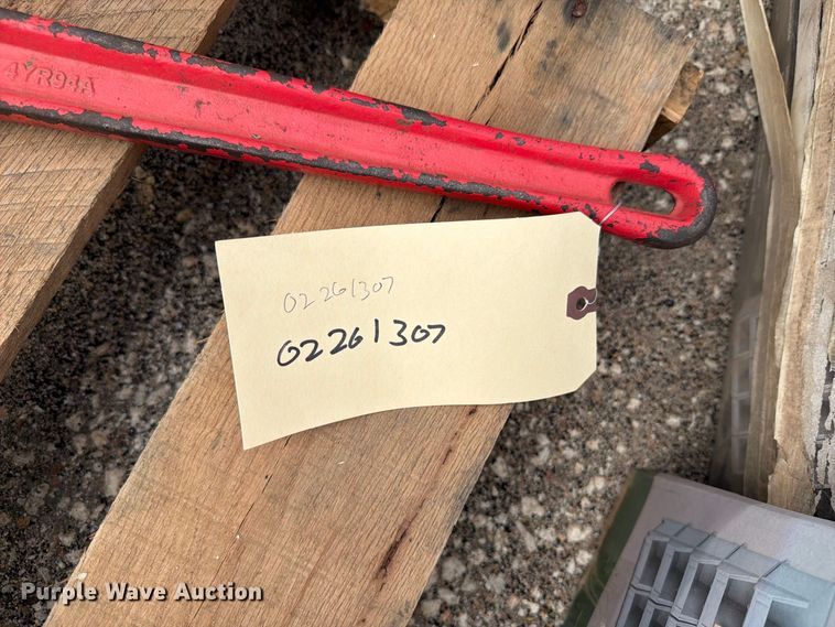 image for item FB0767 Tools