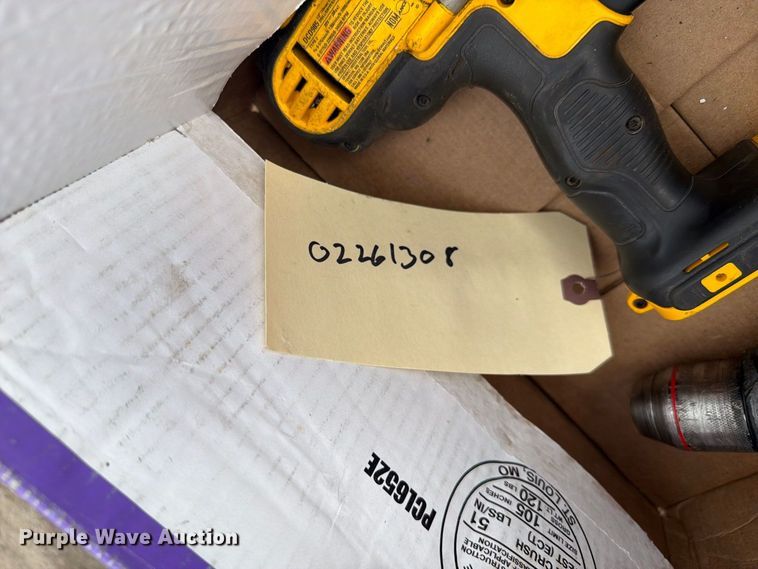 image for item FB0767 Tools