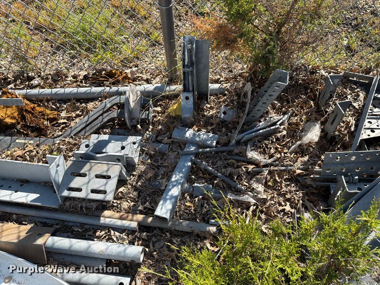 image for item FC4747 Communication tower components