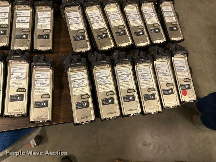 image for item FC4750 (322) Motorola radios