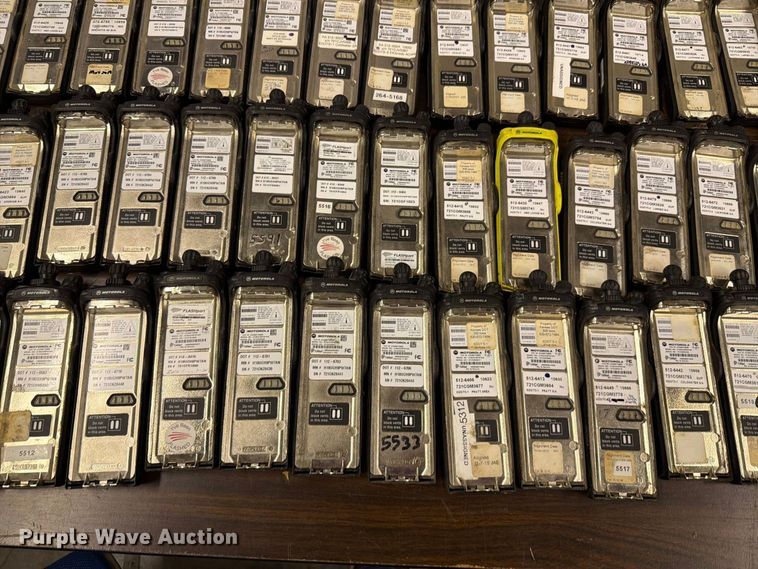 image for item FC4750 (322) Motorola radios