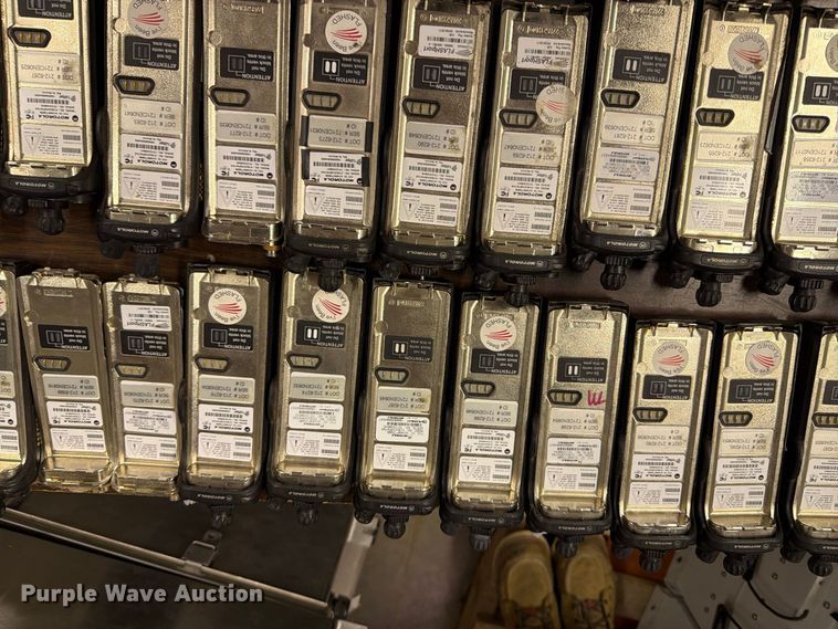image for item FC4750 (322) Motorola radios