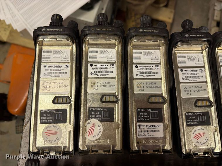 image for item FC4750 (322) Motorola radios