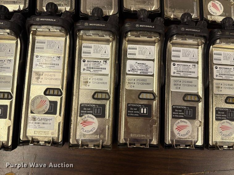 image for item FC4750 (322) Motorola radios