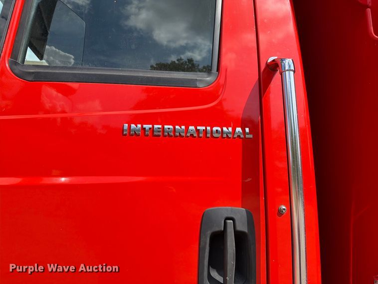 image for item FH6297 2007 International WorkStar 7400 dump truck