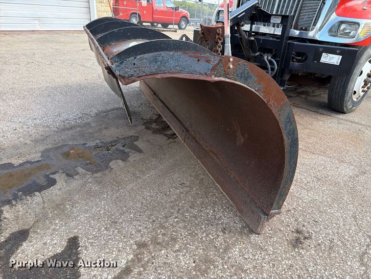 image for item FH6297 2007 International WorkStar 7400 dump truck