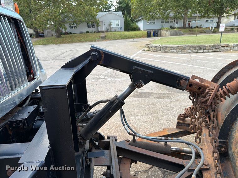 image for item FH6297 2007 International WorkStar 7400 dump truck