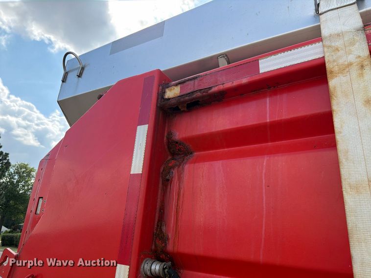image for item FH6297 2007 International WorkStar 7400 dump truck
