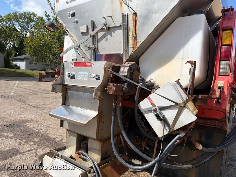 image for item FH6297 2007 International WorkStar 7400 dump truck