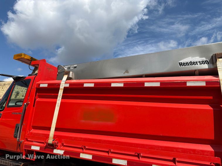 image for item FH6297 2007 International WorkStar 7400 dump truck