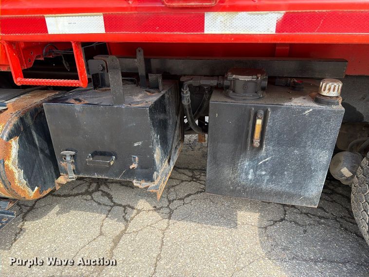 image for item FH6297 2007 International WorkStar 7400 dump truck