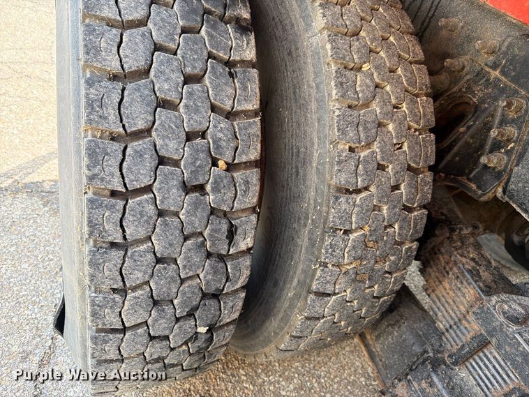image for item FH6297 2007 International WorkStar 7400 dump truck