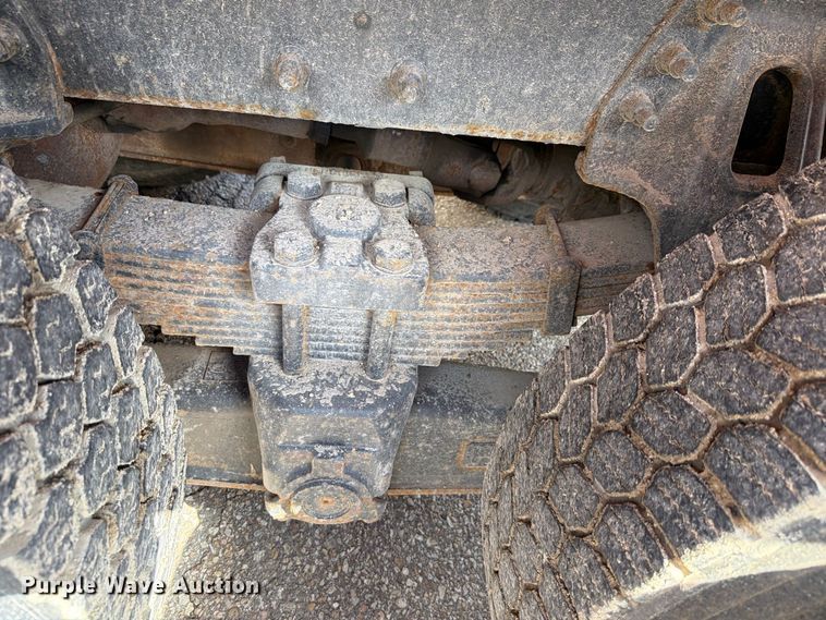 image for item FH6297 2007 International WorkStar 7400 dump truck