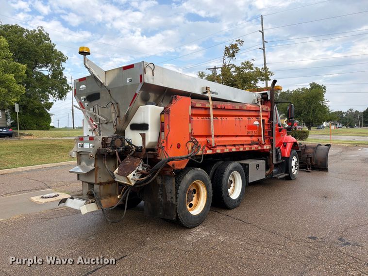 image for item FH6315 2007 International 7400 dump truck