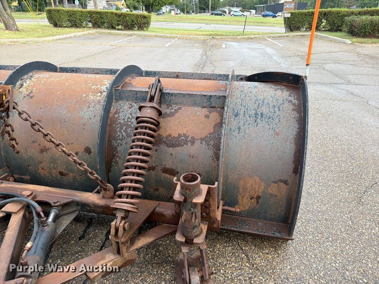 image for item FH6315 2007 International 7400 dump truck
