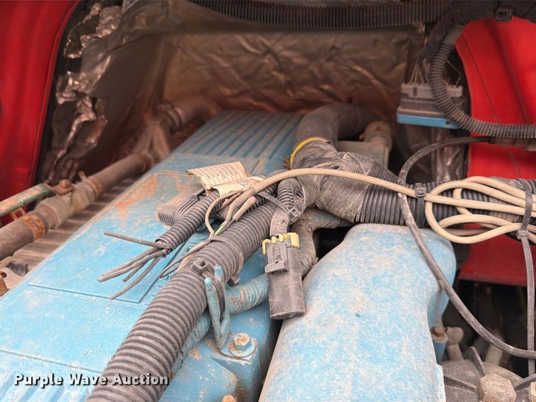 image for item FH6315 2007 International 7400 dump truck