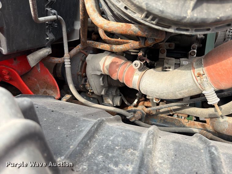 image for item FH6315 2007 International 7400 dump truck