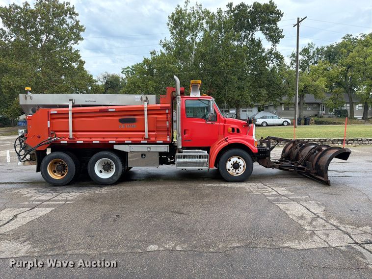 image for item FH6316 2009 Sterling L7500 dump truck