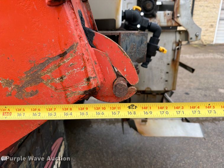 image for item FH6316 2009 Sterling L7500 dump truck
