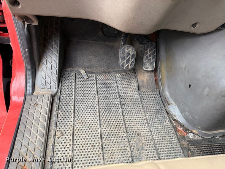 image for item FH6316 2009 Sterling L7500 dump truck
