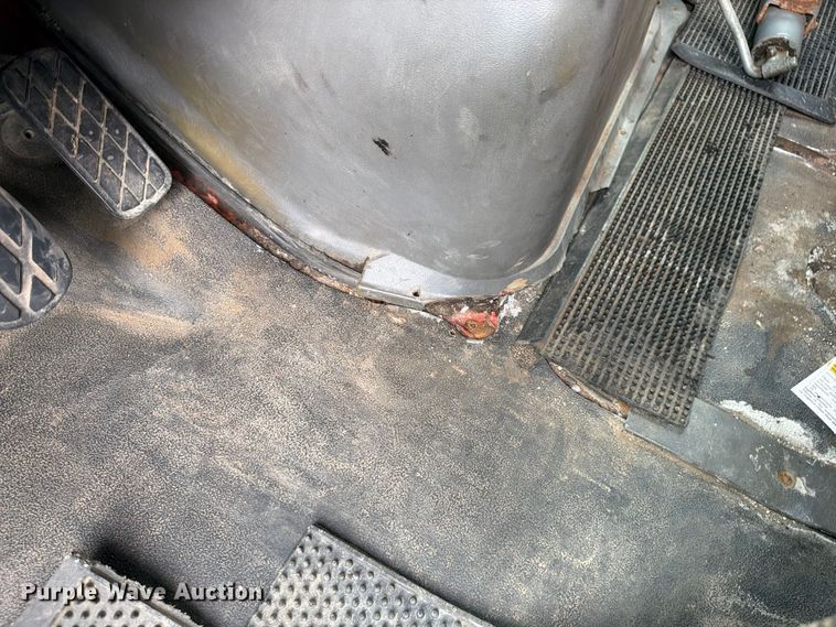image for item FH6316 2009 Sterling L7500 dump truck