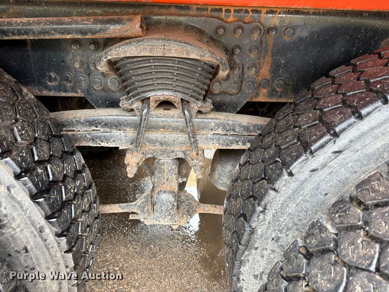 image for item FH6316 2009 Sterling L7500 dump truck