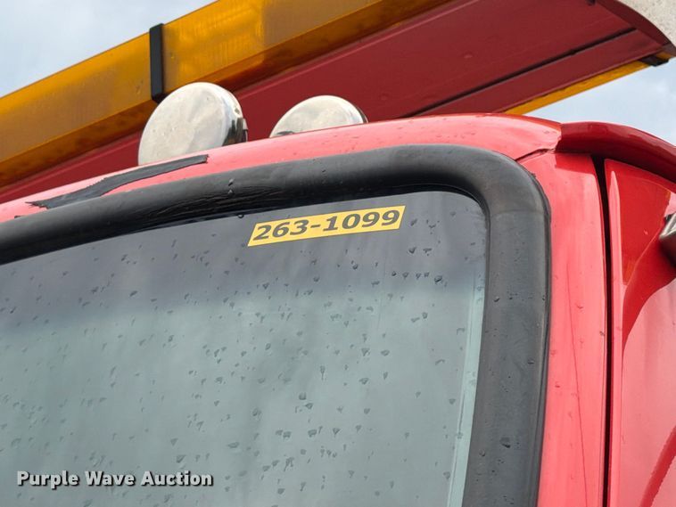 image for item FH6316 2009 Sterling L7500 dump truck