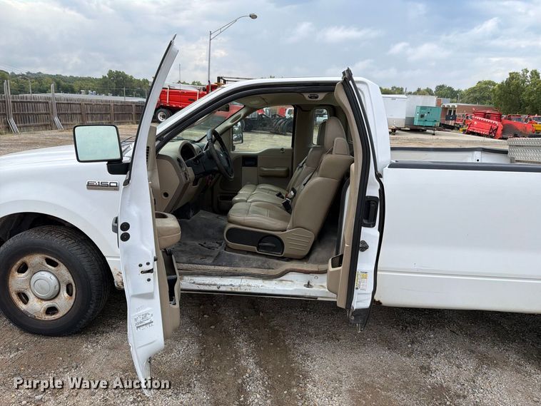 image for item FH6317 2007 Ford F150 pickup truck
