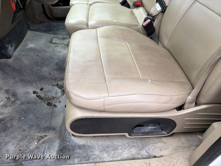 image for item FH6317 2007 Ford F150 pickup truck