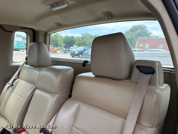 image for item FH6317 2007 Ford F150 pickup truck
