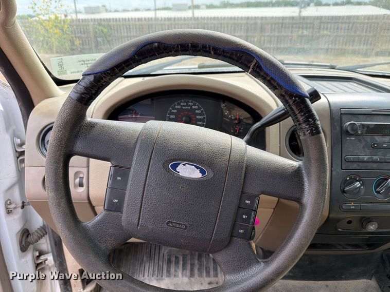 image for item FH6317 2007 Ford F150 pickup truck