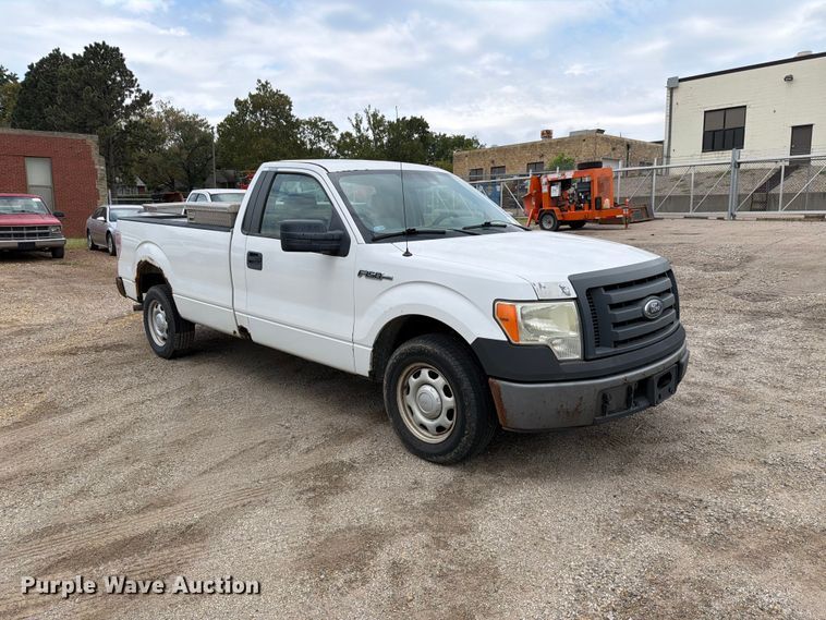 image for item FH6318 2010 Ford F150 pickup truck