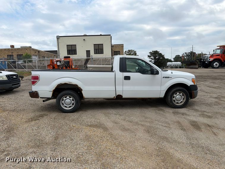 image for item FH6318 2010 Ford F150 pickup truck
