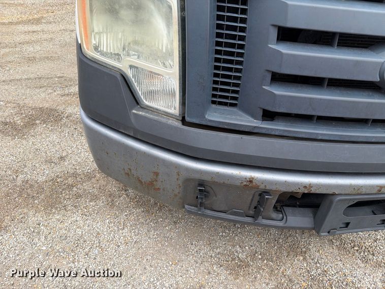 image for item FH6318 2010 Ford F150 pickup truck