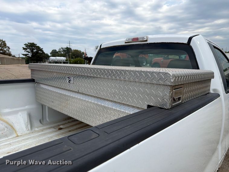 image for item FH6318 2010 Ford F150 pickup truck