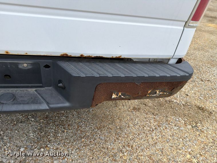 image for item FH6318 2010 Ford F150 pickup truck