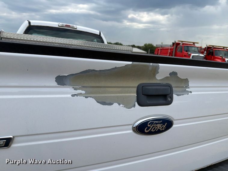 image for item FH6318 2010 Ford F150 pickup truck