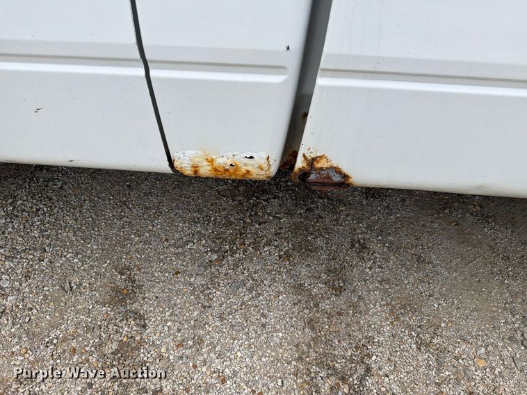 image for item FH6318 2010 Ford F150 pickup truck