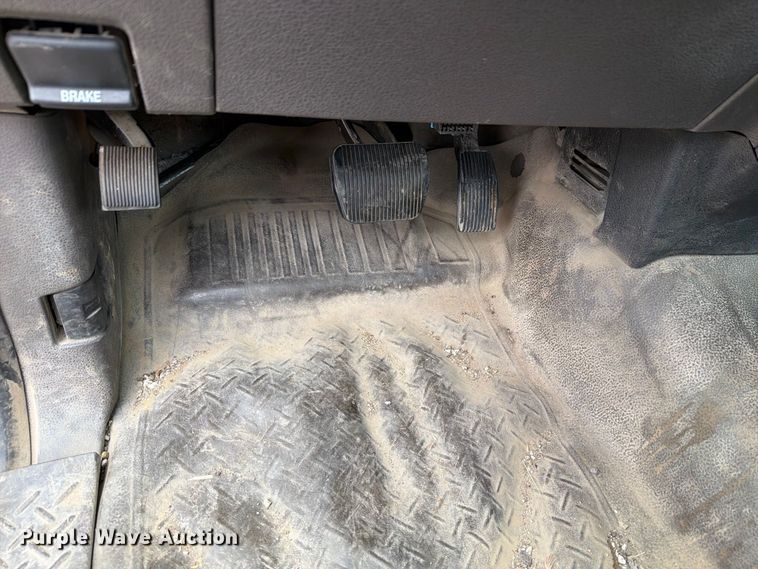 image for item FH6318 2010 Ford F150 pickup truck