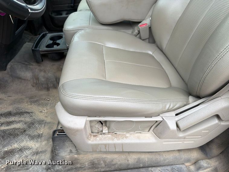 image for item FH6318 2010 Ford F150 pickup truck